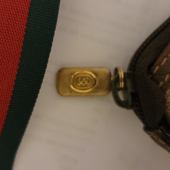 Gucci GG Clutch Crossbody Bag Chest or Waist Bag - Picture 10 of 16